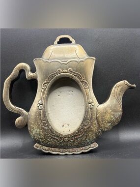 Swibco Vintage Metal Teapot Tea Kettle Coffee Pot Picture Frame, Kickback Stand